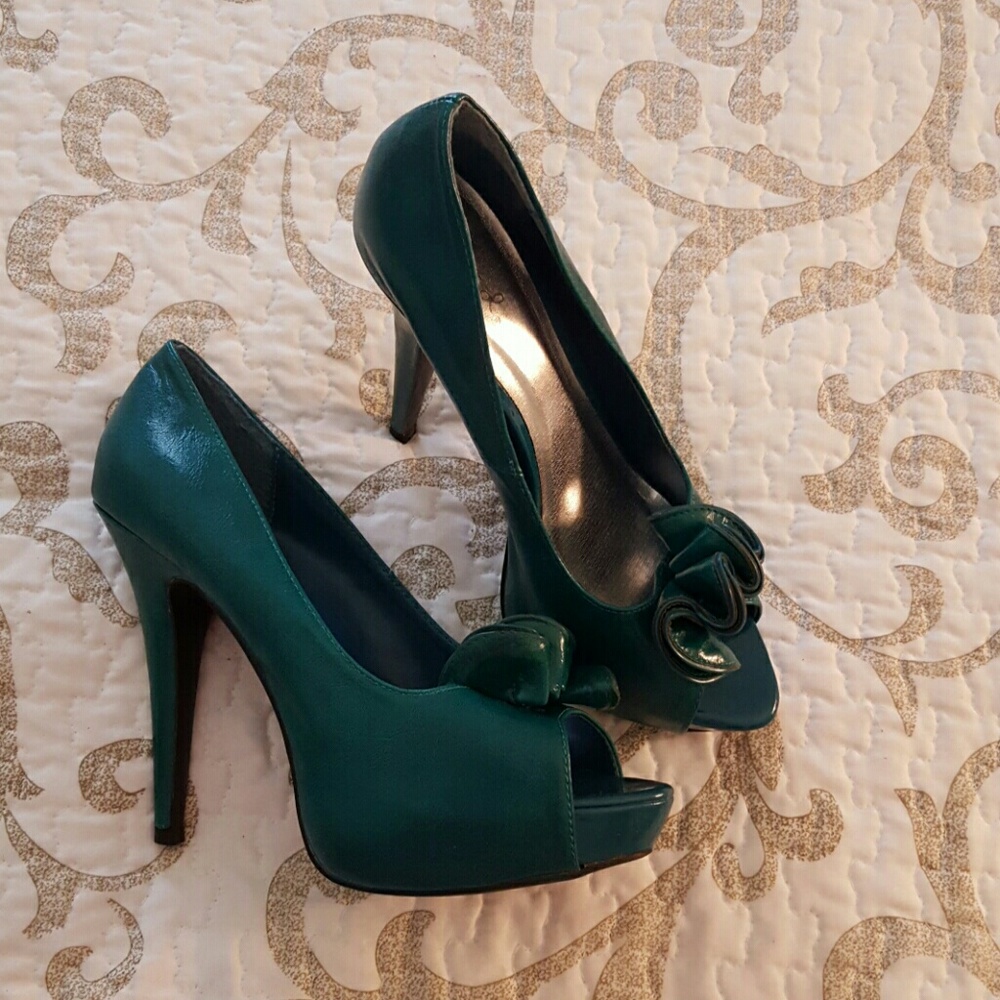 Cupid Stiletto open toe Pumps